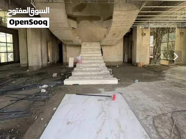 10000 m2 5 Bedrooms Villa for Sale in Sharjah Hoshi
