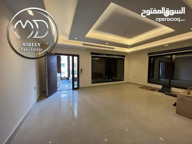 270 m2 3 Bedrooms Apartments for Sale in Amman Deir Ghbar