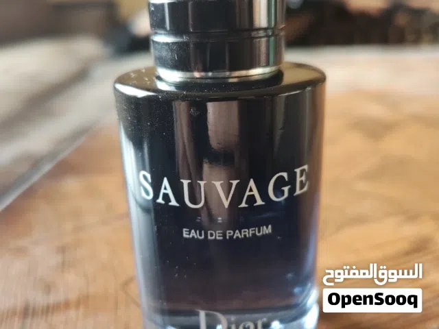 سافاج ديور 60 مل متبقي 30 مل اصلي فرنسي مركز Eua de perfume