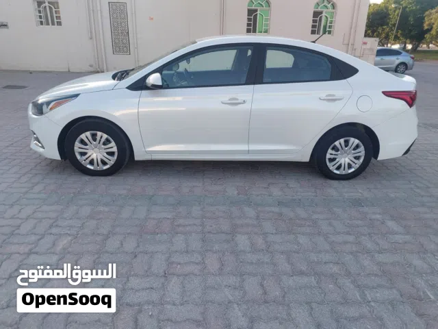 2021 هيونداي اكسنت SE