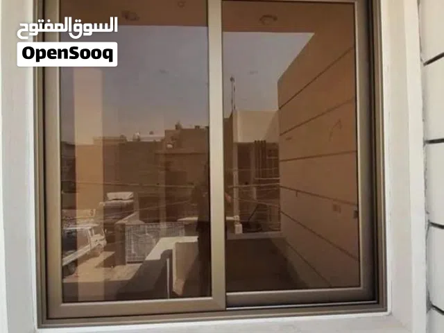 نوافذ المنيوم ابواب وشبابيك المنيوم عادي و دبل في شغل خاص صيانات وفي حمام شوارات