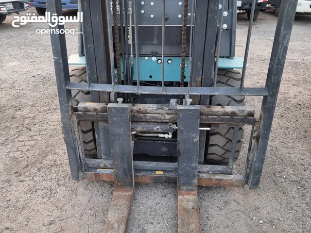 2021 Forklift Lift Equipment in Kuwait City