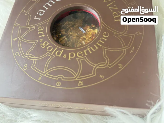 الماركة والبراند: رامون مولفيزار (Ramon Molvizar) - إسبانيا. • الحجم: 100 مل (100ml).