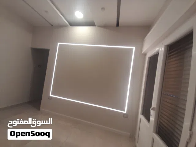 Beige D1 Milano for sale  in Tripoli