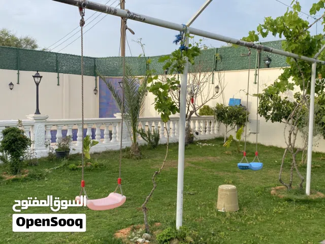 2 Bedrooms Chalet for Rent in Tripoli Al-Baesh
