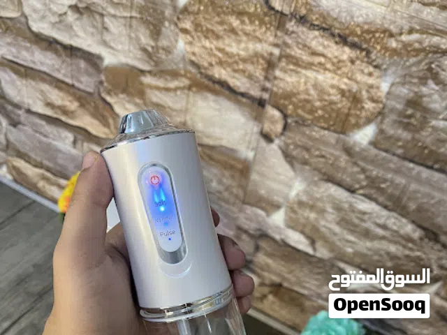 جهاز التنظيف العميق للاسنان بالماء   جهاز التنظيف العميق للأسنان – ابتسامة صحية ونظافة مثالية
