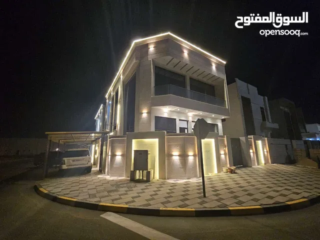(AhMeD) للإيجار في عجمان، في منطقة الزاهية، فيلا مميزة تقع في زاوية شارعين 5 غرف ماستر مع غرفه خادمه