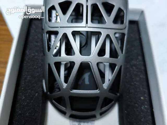 ماوس Attack Shark paw 3950 المصنوع من مادة المغنيسيوم بشكل رائع وفخم