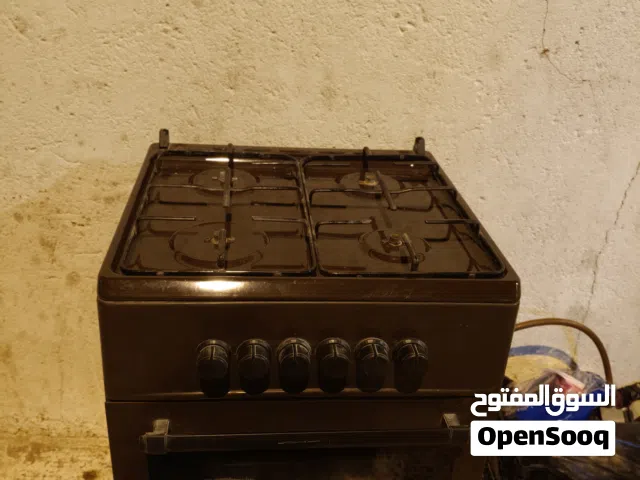 طباخ للبيع ام اربع عيون وسط