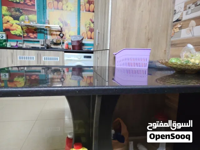 طاولة سفره جرانيت سعودي
