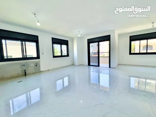 150 m2 3 Bedrooms Apartments for Sale in Ramallah and Al-Bireh Al Tira