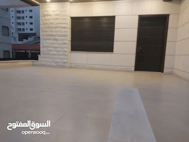 خلدا 235م مع تراس امامي واسع