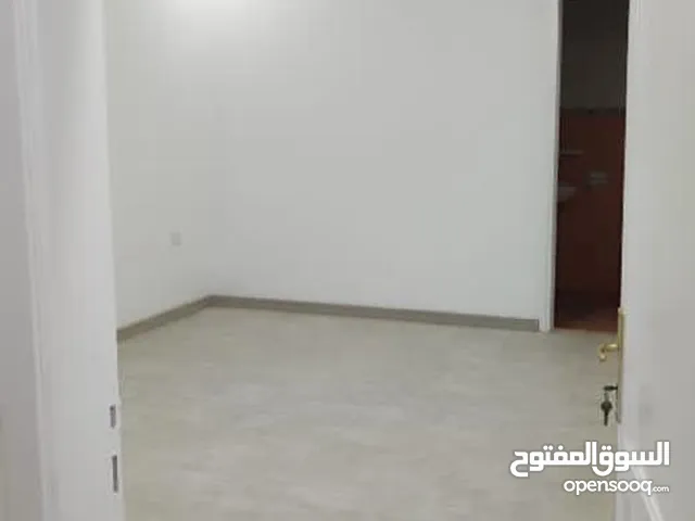 400 m2 More than 6 bedrooms Villa for Rent in Tripoli Bin Ashour