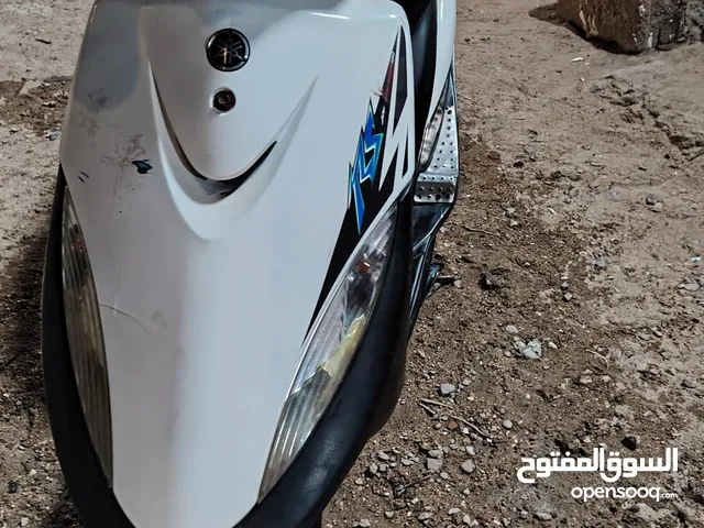 سلام عليكم ماكس عدله للبيع محرك نضيف مبدل ولفات الكهربائيات شغاله بس الناصي اكو خلل بل وايرات تجي تش
