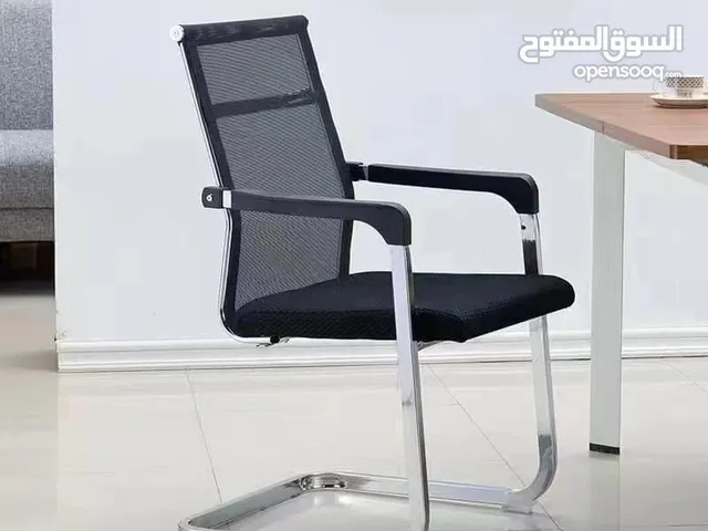 كرسي مكتب ثابت