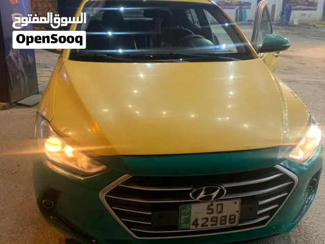 2018 Hyundai Elantra Standard