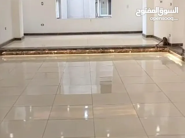 شقة للبيع 300 متر . مصر بالقرب من الأهرامات و المتحف المصري الكبير