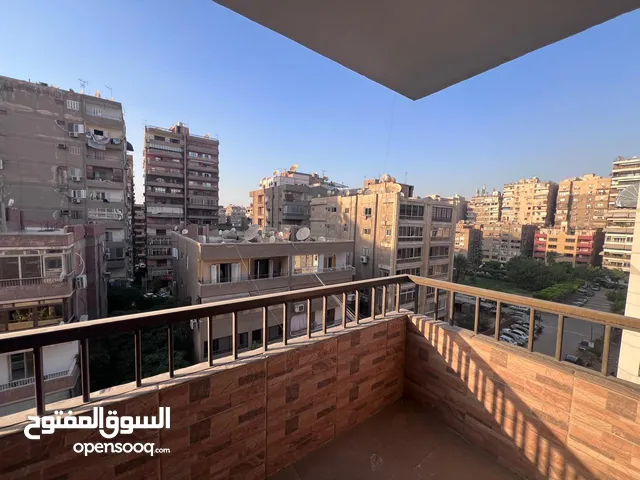 200 m2 5 Bedrooms Apartments for Sale in Cairo Nasr City