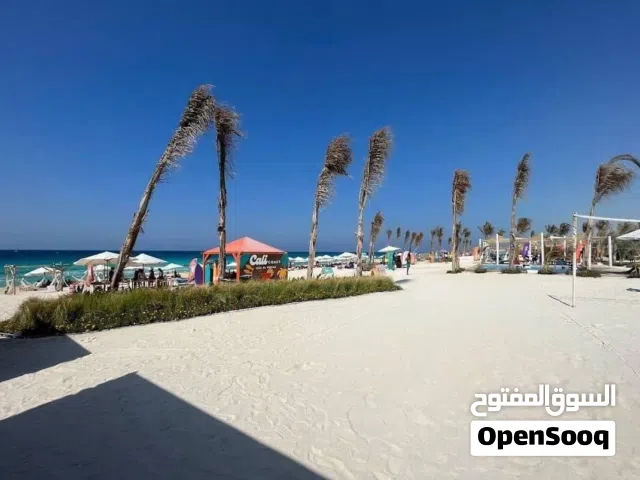 هبيه الشالية ده استلام فوري متشطب بالكامل Sea view في الساحل الشمالي مطلوب 470 ألف