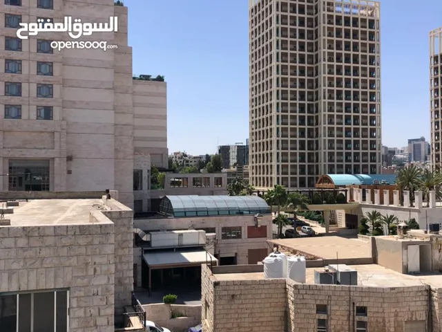 مشروع جبل عمان فندق حياه عمان شقة   سياحية من الدرجة الاولى بموقع مميز جدا  إطلالة على البوليفارد