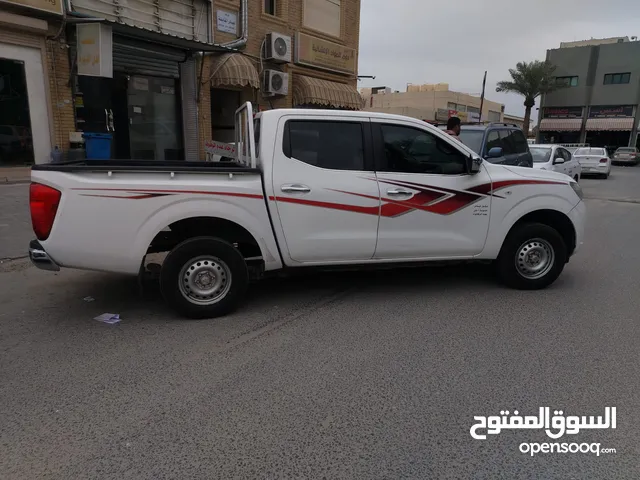 Used Nissan Navara in Kuwait City