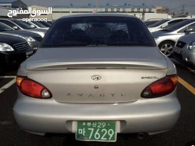 هونداي النترا موديل 2000