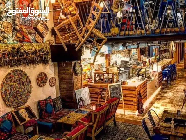 كافيه للبيع يعمل بشكل جيد البيع بسبب اختلاف الشركاء