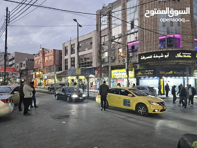 للايجار محلات تجارية 3 ابواب، موقع مميز جدا تقاطع شارع السعادة مع شارع بغداد بجانب ابو شيخه للصرافة