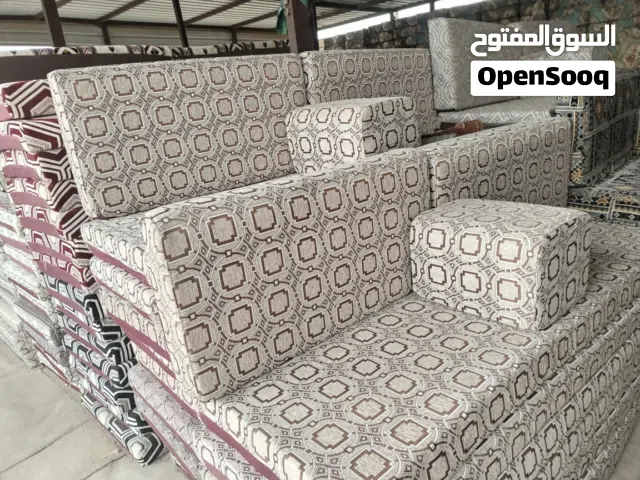 .جلسات عربية جديدة كويتي ربل اصلي جديد قماش تركي اصلي قياس 14 متر 7 منادر 12 مساند 7 تكيات2 زواية سع