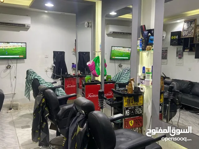 حلاق خلو رجل في الحدائق شارع معهد التوفيق