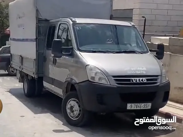 شاحنة افيكو شحن خفيف تحميل 3 طن