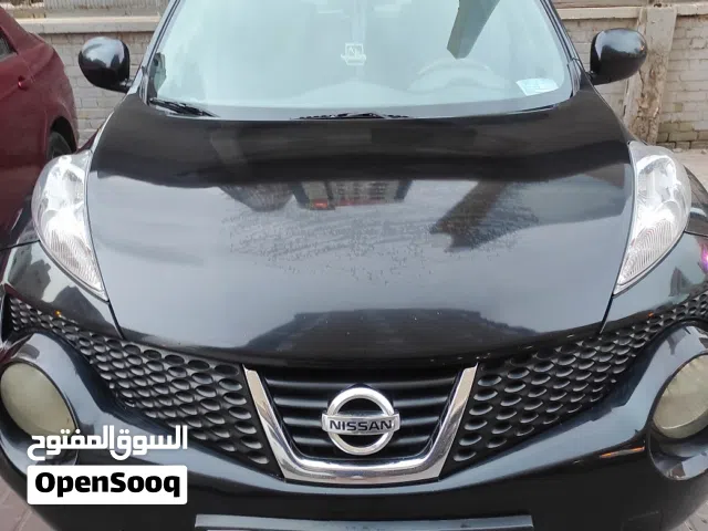 Used 2014 Nissan Juke Nismo SUV GCC Specs with Keyless Entry and Panoramic Roof