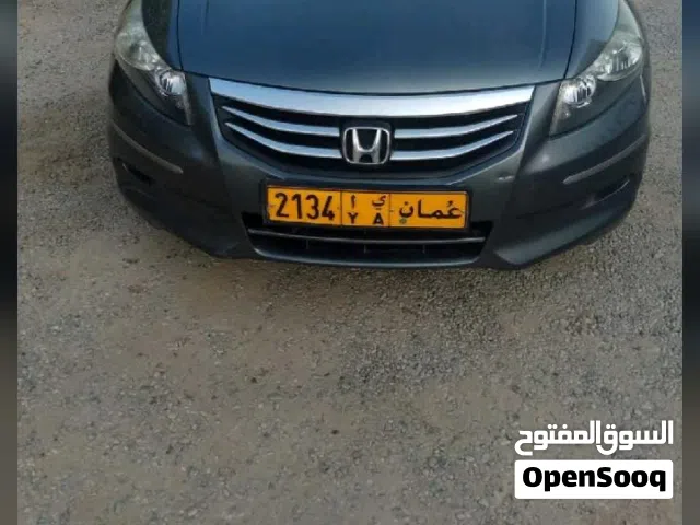 2012 هوندا اكورد Standard
