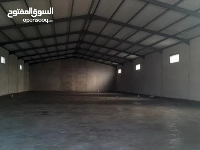 هنقر في طريق طرابلس علي الرئيسي للإيجار