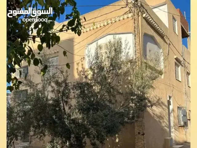 2 طوابق للبيع في الحي البحري