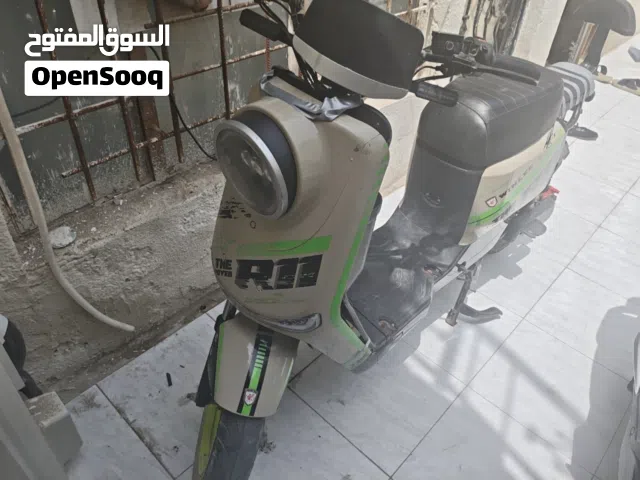 R11 دراجه شحن للبيع