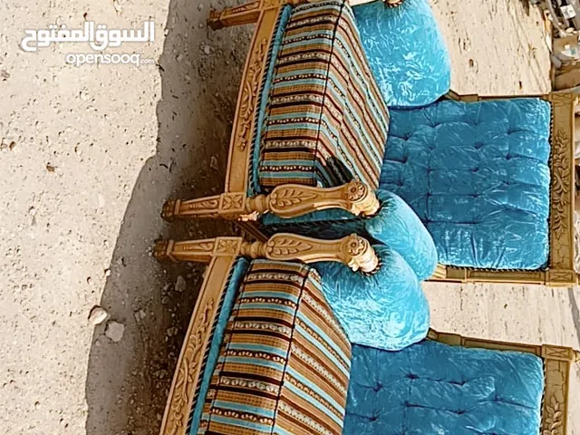 طقم كنب 9مقاعد بحاله الوكاله