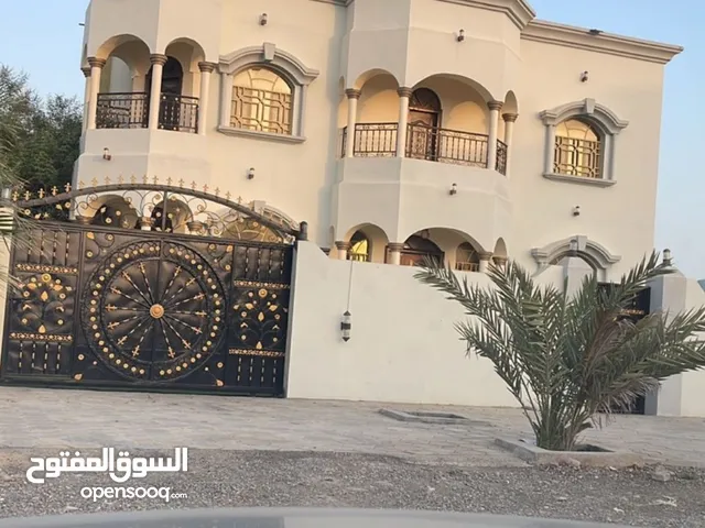 500 m2 5 Bedrooms Townhouse for Sale in Al Batinah Al Khaboura