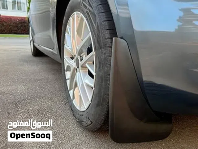واقيات سيارة قطعتين بتركيب سهل و سريع
