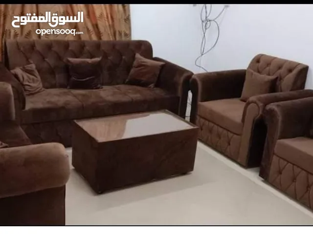 مجموعة صوفا جديدة ذات 5 مقاعد للبيع ..available new sofa set