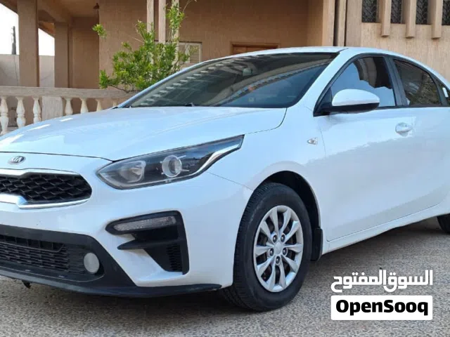 2019 كيا سيراتو EX