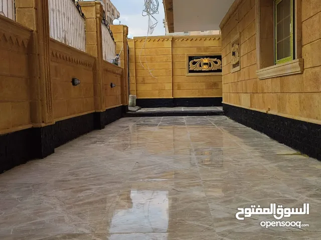420 m2 4 Bedrooms Villa for Sale in Giza Hadayek al-Ahram