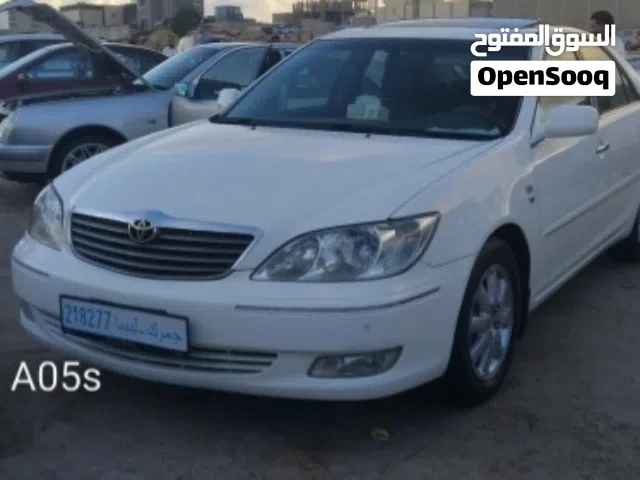 تويوتا كامري يابانيه  أصليه  .  ....   فل كامل 2005