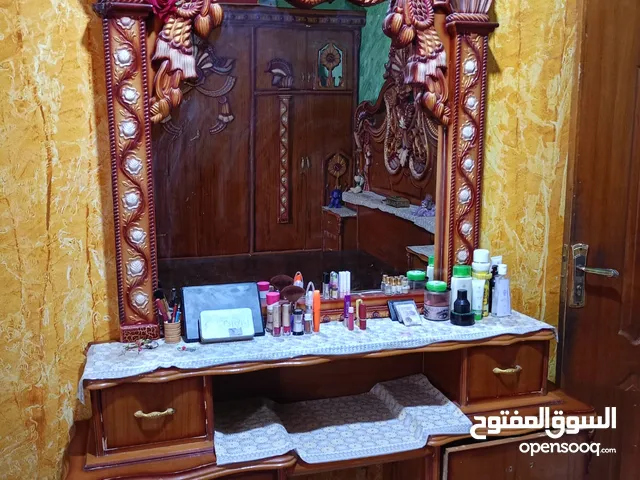 غرفة نوم نجارة عراقي نضيفة مثل ماموضح بصورة