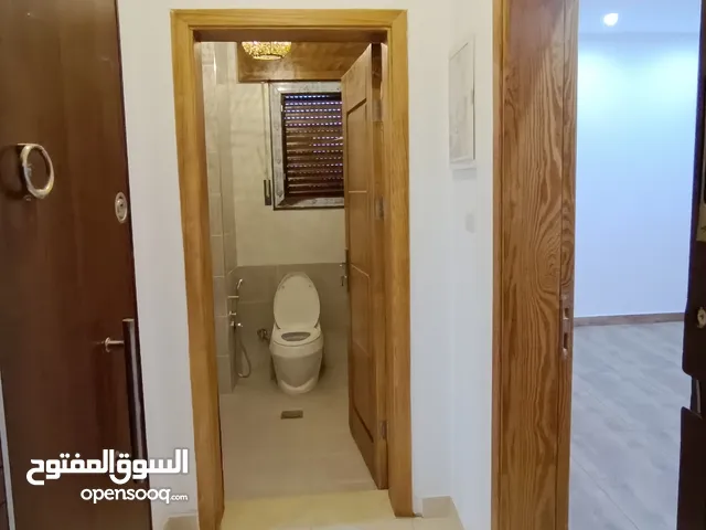 155 m2 2 Bedrooms Apartments for Rent in Tripoli Al-Serraj