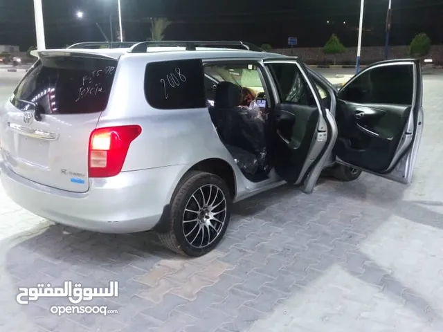 للبيع كورولا أوربي شبه ورد بسعر مناسب