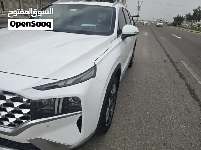 Used Hyundai Santa Fe in Basra