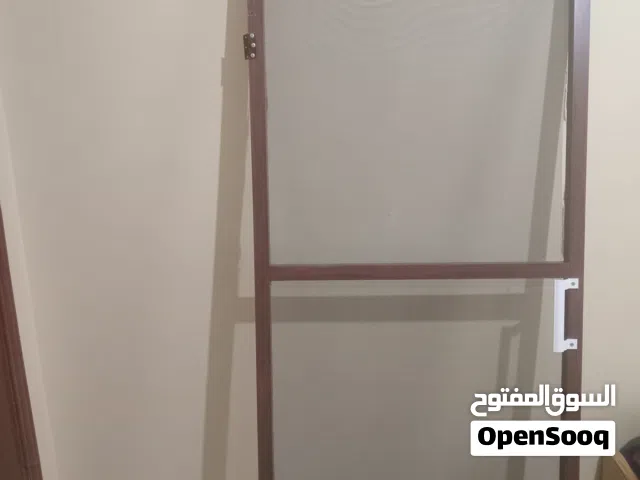 باب المنيوم شبك