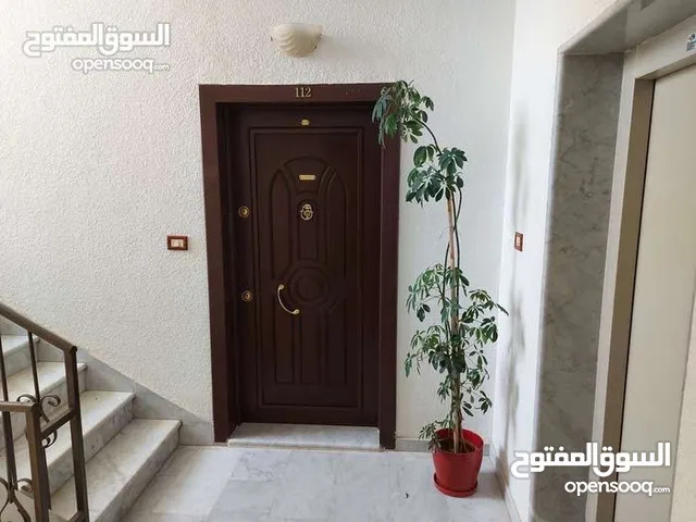 186 m2 3 Bedrooms Apartments for Rent in Amman Tla' Ali