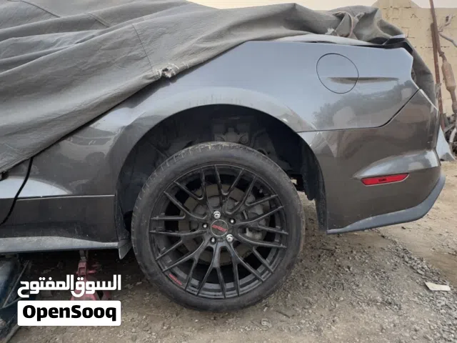 رنجات 19 مع اطارات بريجستون رن فلات